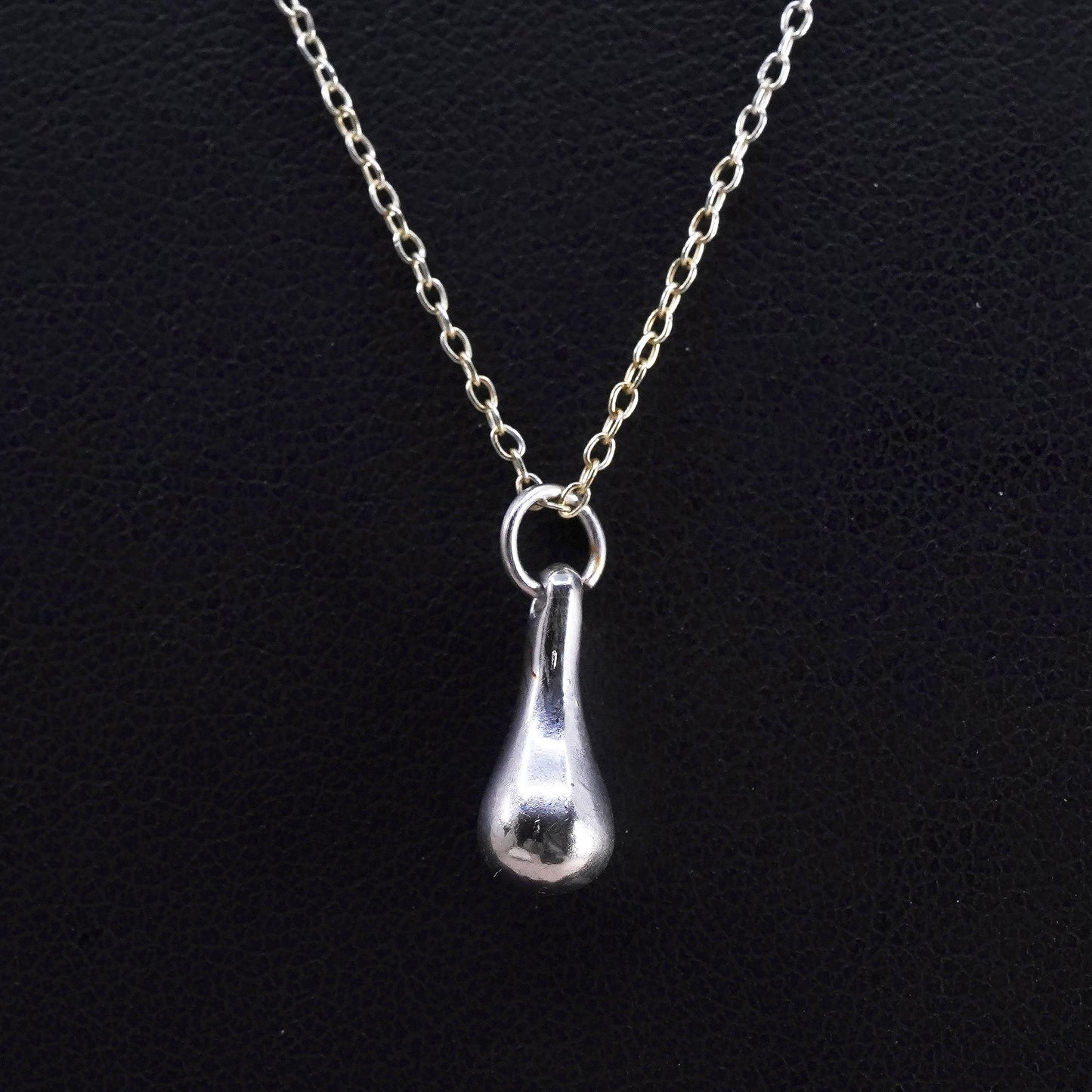 18”, vintage Sterling silver necklace, 925 circle chain with teardrop pendant