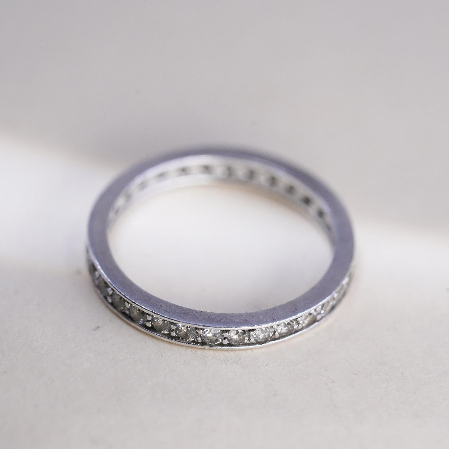 Size 7.25, VTG sterling 925 silver ring with cluster CZ, stackable wedding band