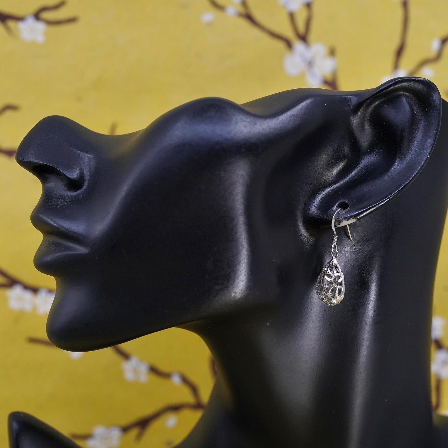 Vintage Sterling silver handmade earrings, 925 filigree teardrops