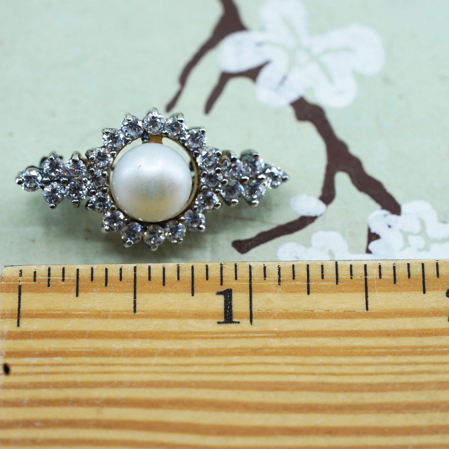 Vintage Sterling 925 silver handmade circle brooch with pearl and cluster cz,