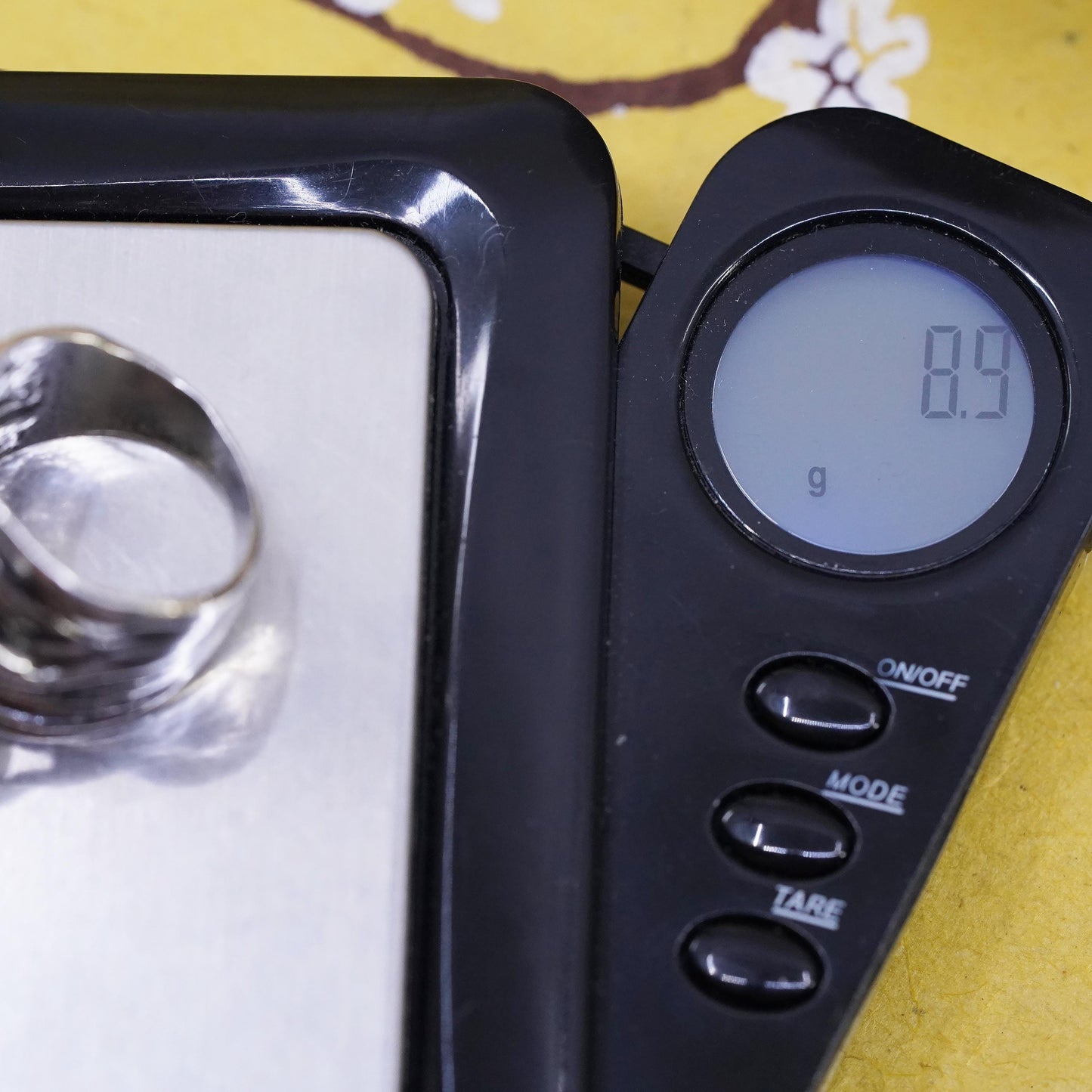 Size 6.75, VTG Israel Noa Zuman sterling silver 925 handmade vine ring pearl