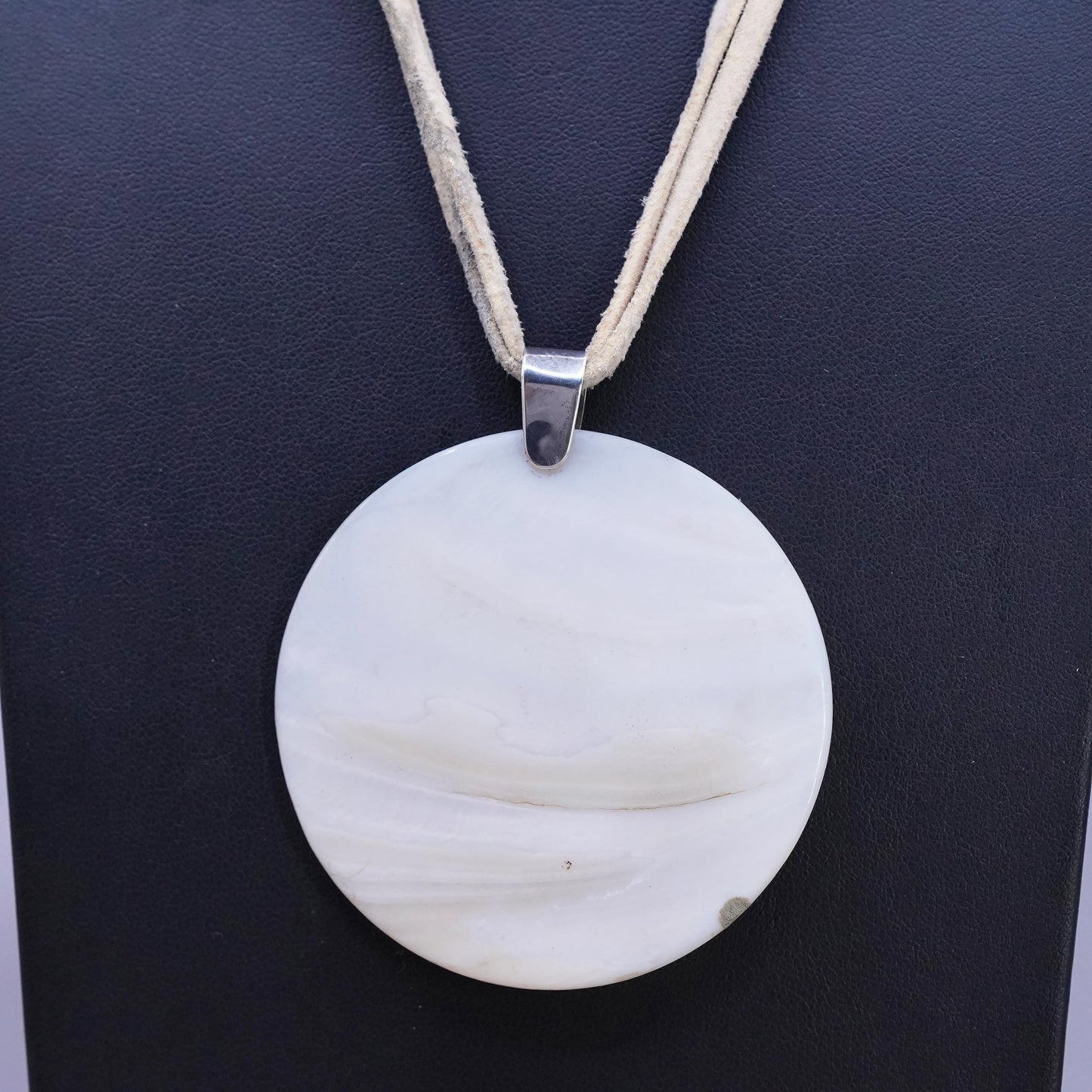 18", sterling 925 Silver necklace, double strands leather huge MOP pendant