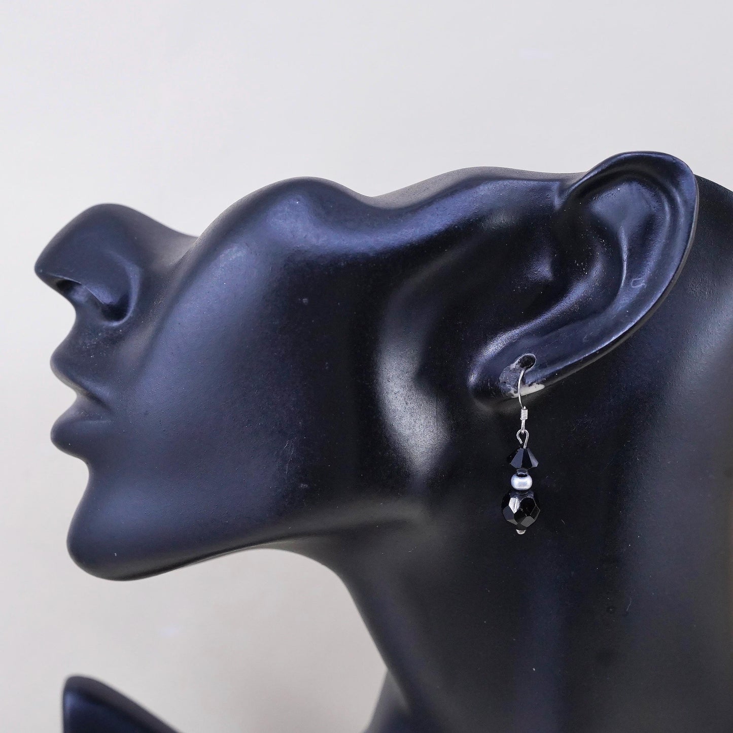 Vintage 925 Sterling silver handmade earrings with onyx beads