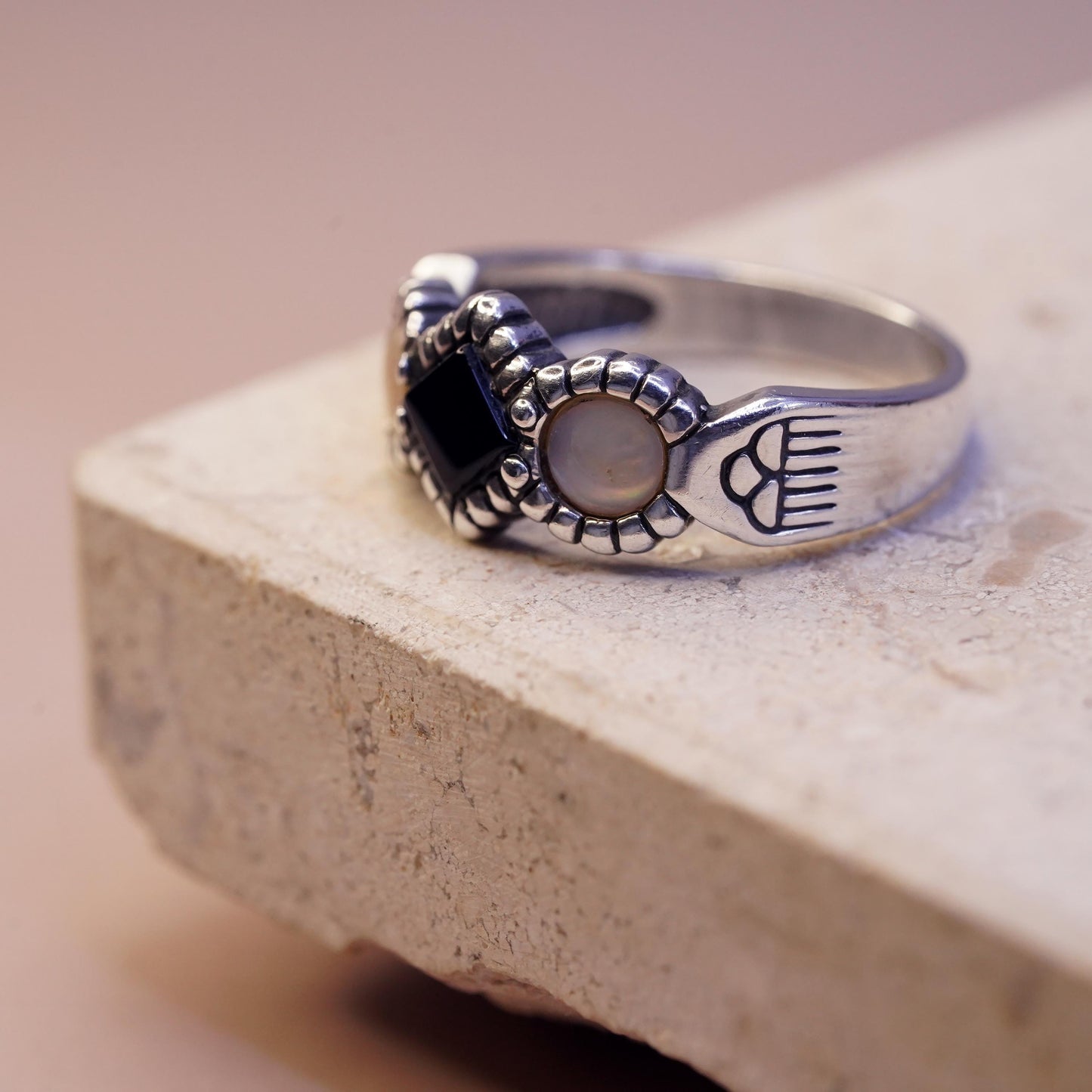 Size 9.25, southwestern CAROLYN POLLACK RELIOS Sterling 925 silver ring onyx
