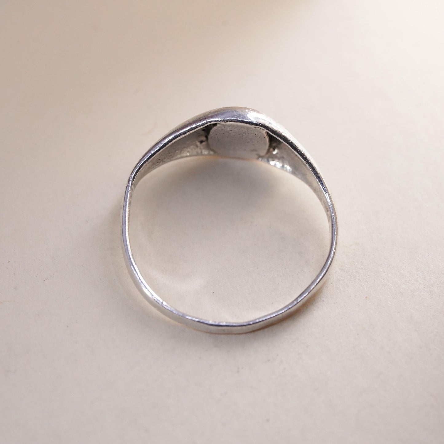 Size 8, Vintage Sterling silver handmade ring, stackable 925 cross band