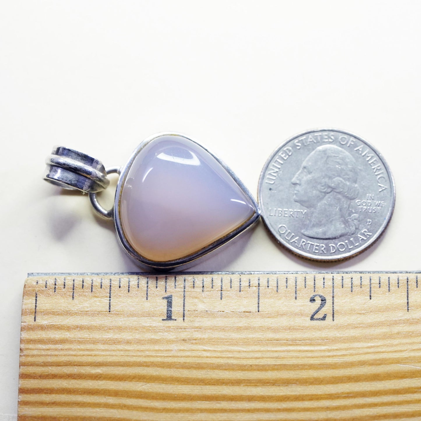Vintage Sterling 925 silver handmade pendant lavender pink teardrop Chalcedony