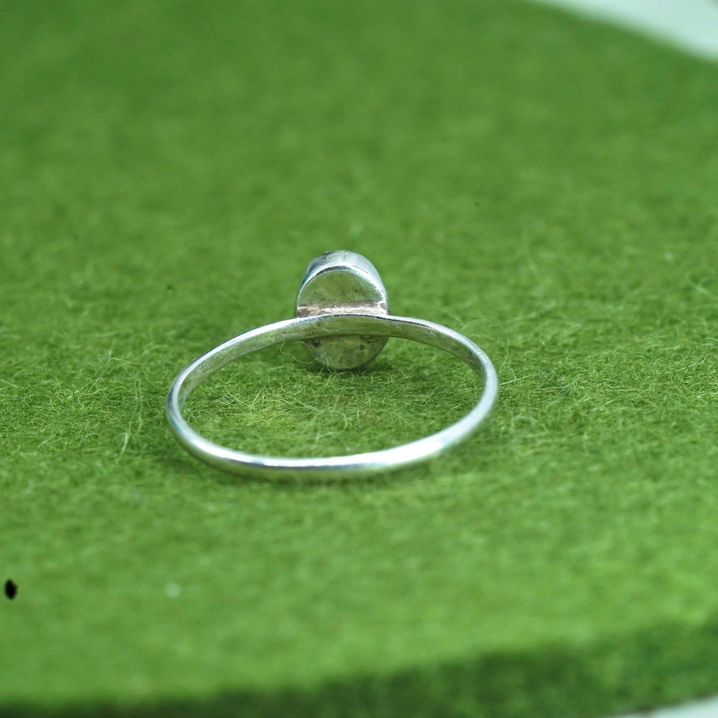 Size 6.5, vintage sterling 925 silver handmade stackable ring with moonstone