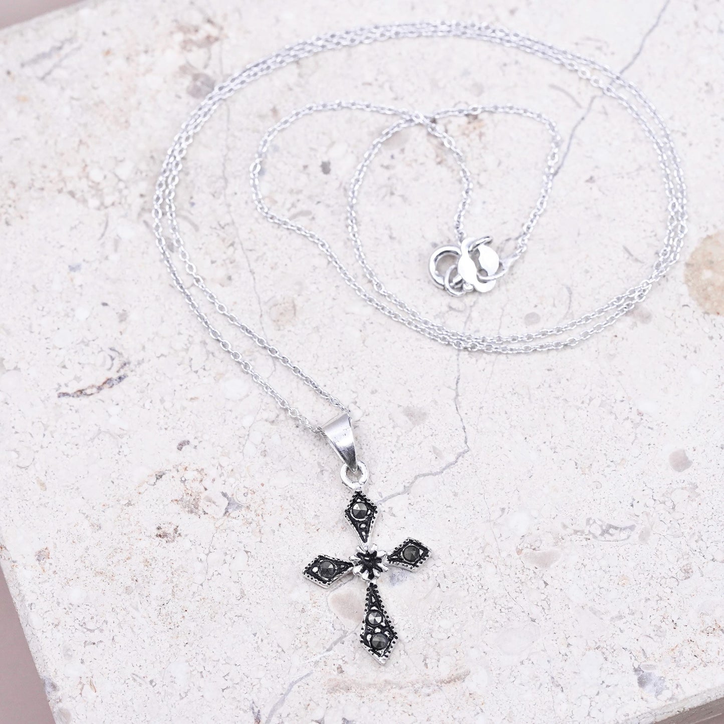 18” Sterling 925 silver circle chain necklace with cross pendant and marcasite