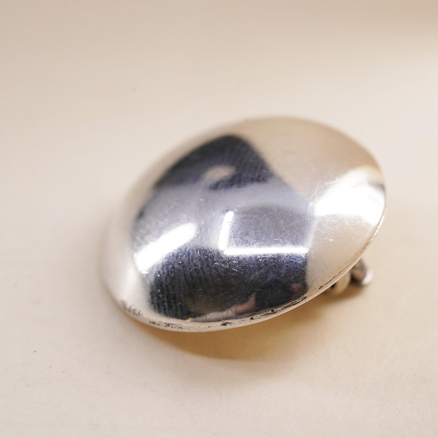 VTG Mexican sterling silver handmade single earring, 925 silver circle clip on