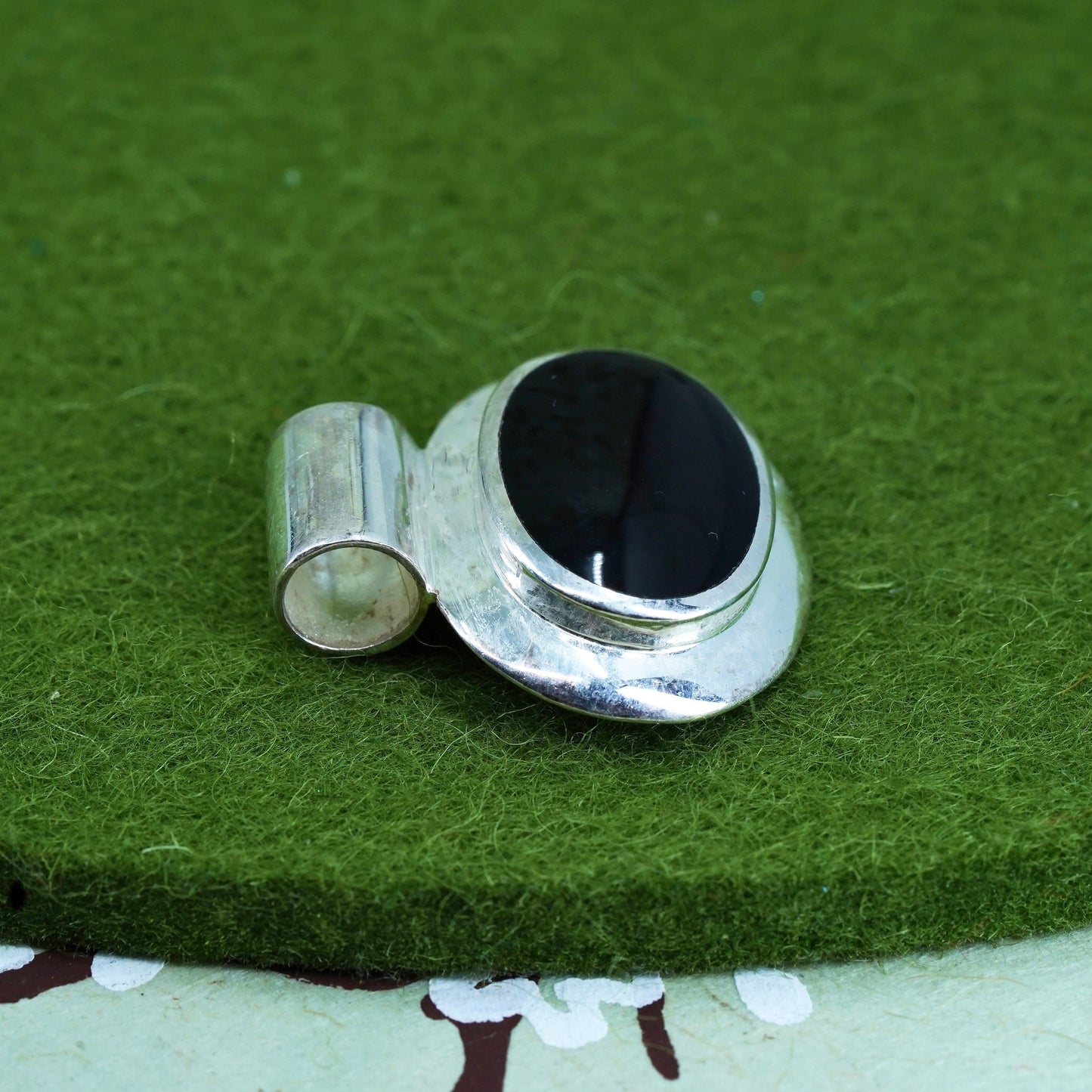 handmade sterling silver pendant, Mexico 925 oval with oval shaped black onyx