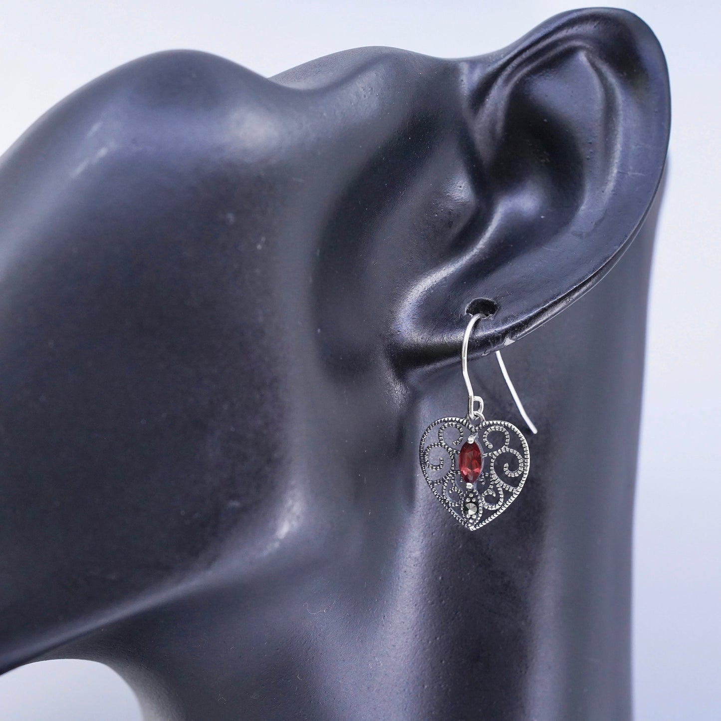 Vintage Sterling 925 silver filigree heart earrings with garnet