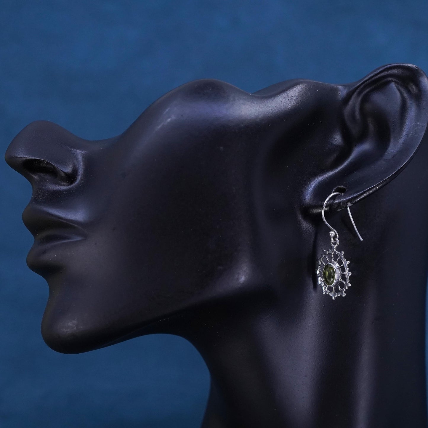 Vintage sterling silver handmade filigree earrings, 925 oval peridot
