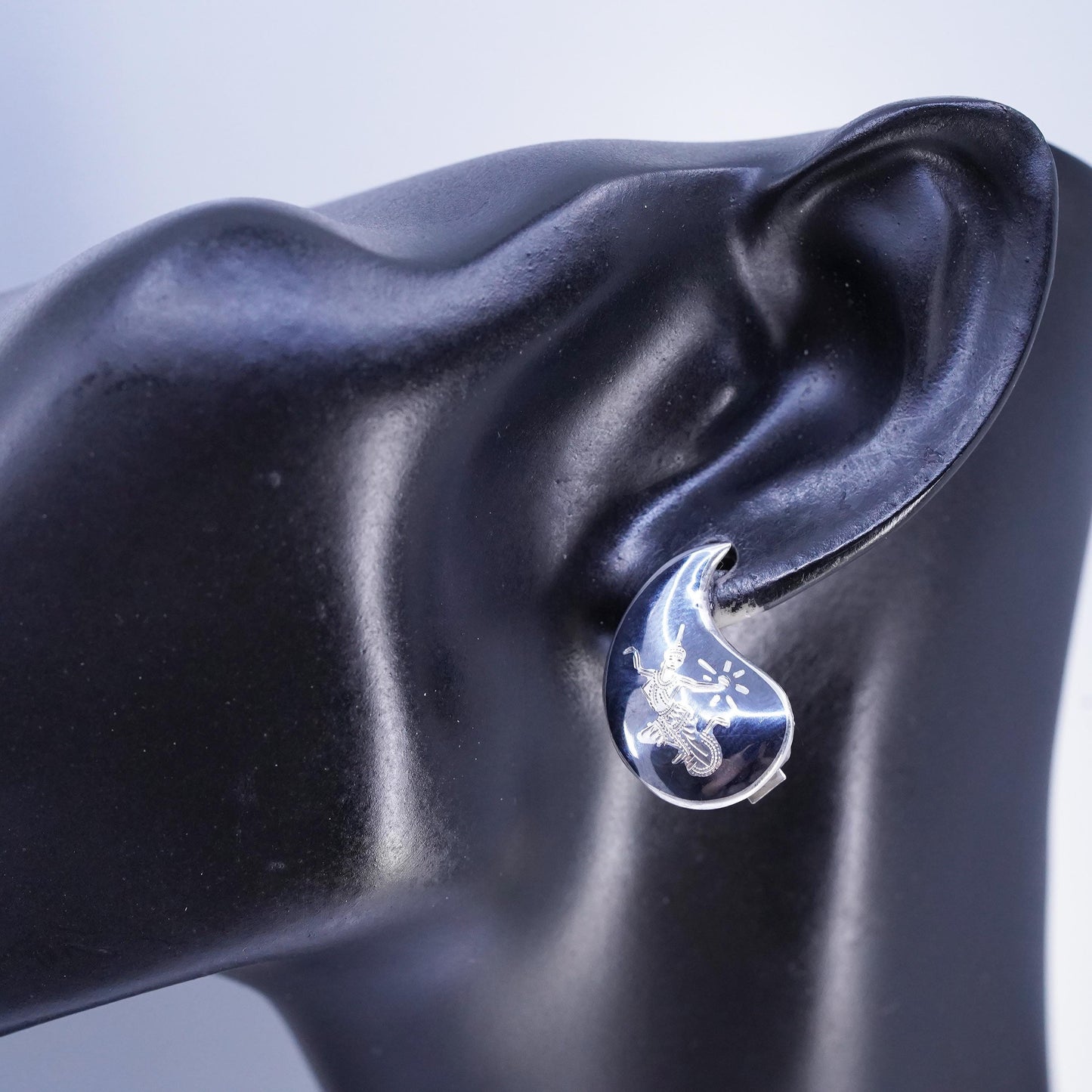 Vintage Siam sterling silver clip on earrings, 925 teardrop earrings, niello