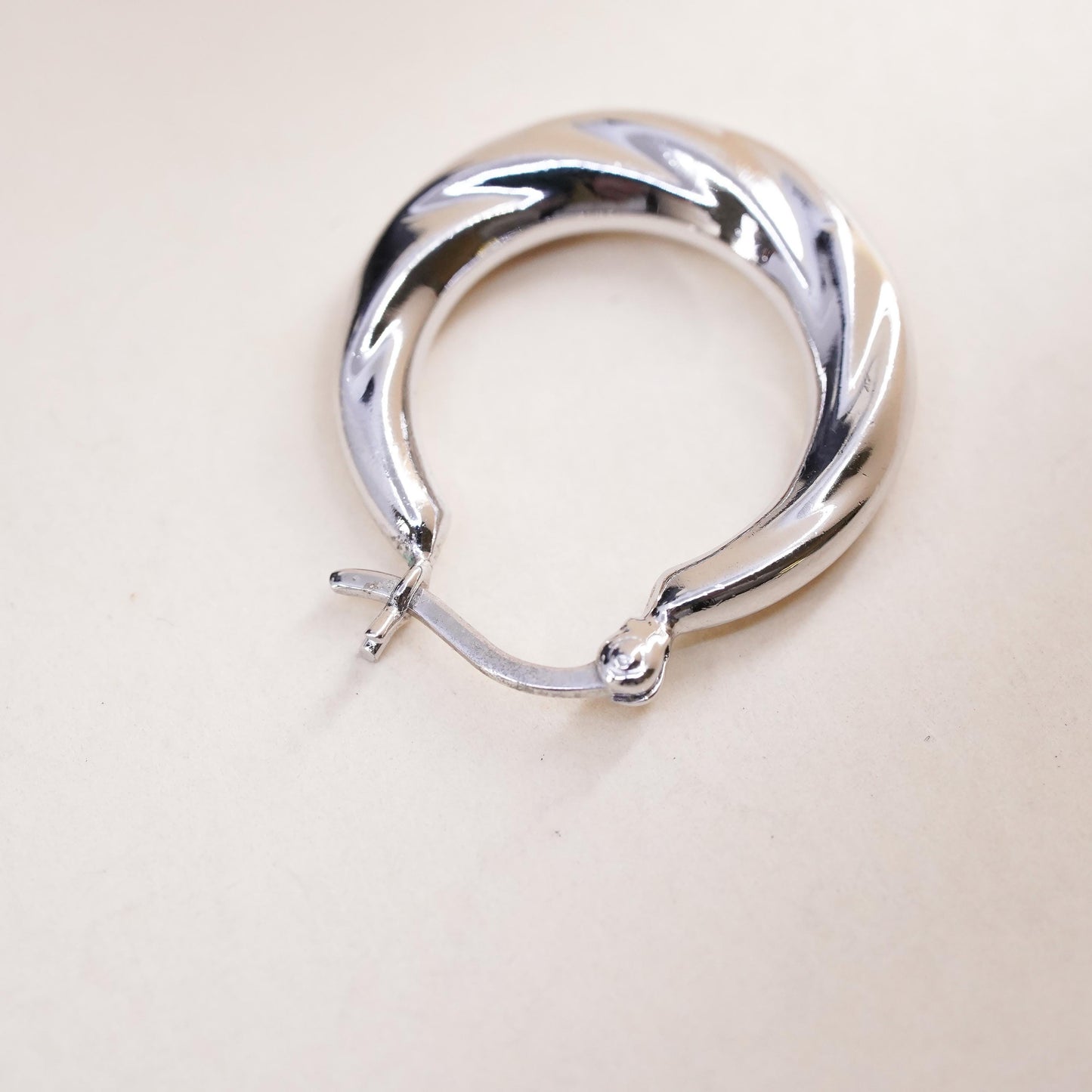 0.75", Vintage sterling silver loop single earring, twisted primitive hoop