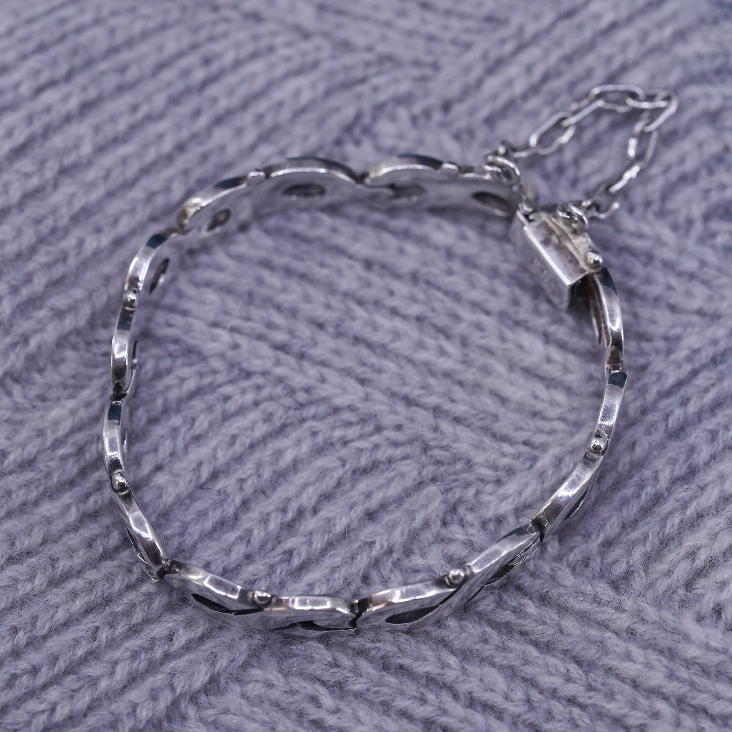 7”, Taxco Mexican Sterling silver bracelet, soild heavy 925 tennis bracelet
