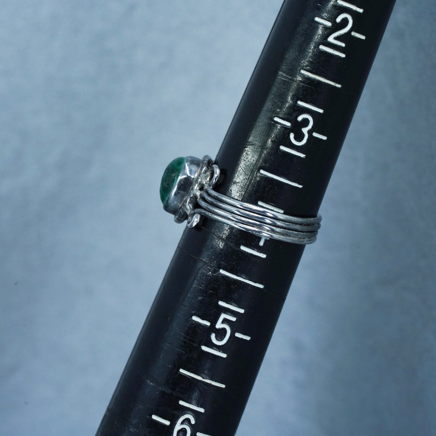 Size 4, Native American navajo Sterling 925 silver handmade ring with turquoise