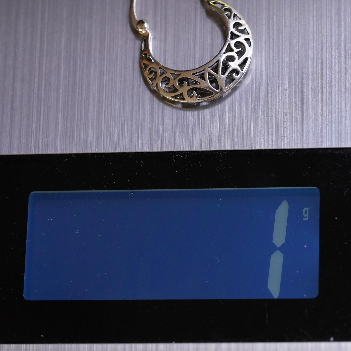 0.75”, Vintage sterling silver loop single earring, filigree primitive hoop