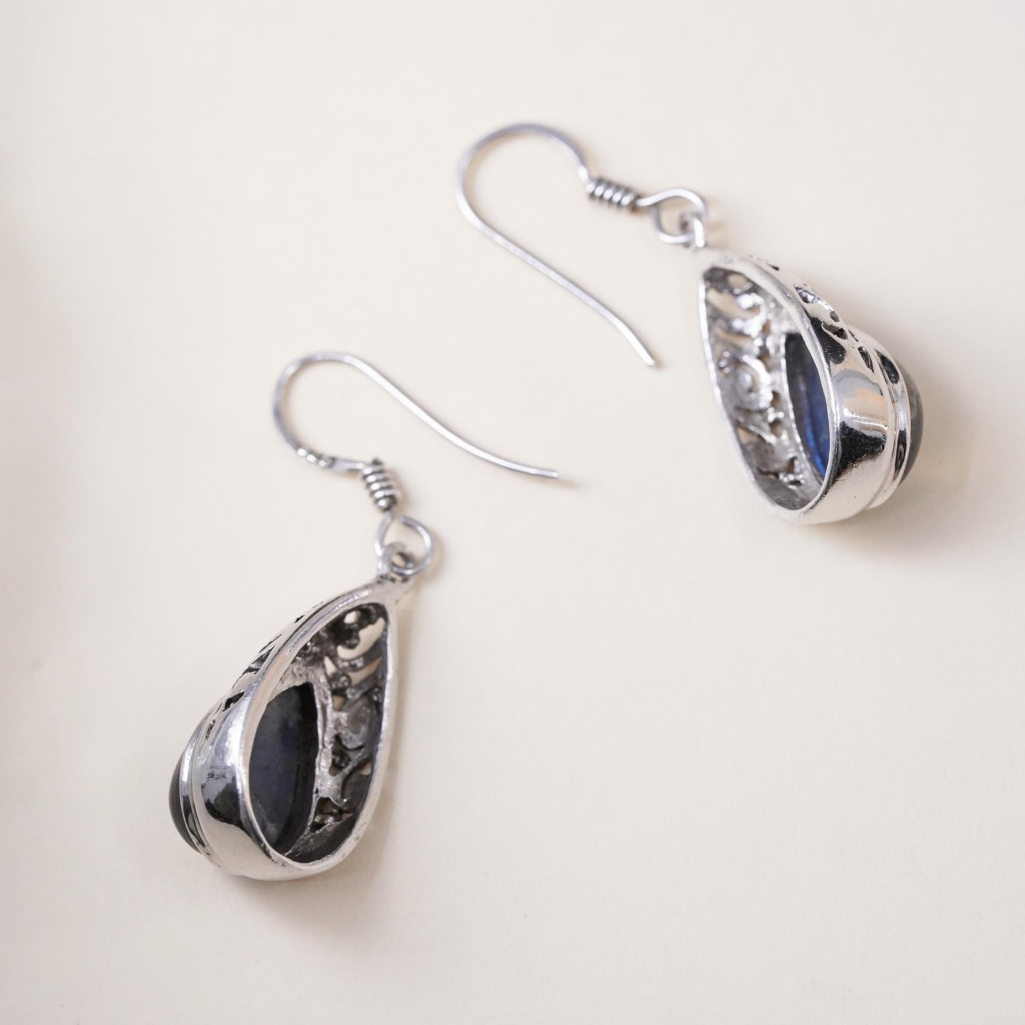 Vintage Sterling 925 silver filigree teardrop earrings with labradorite drops