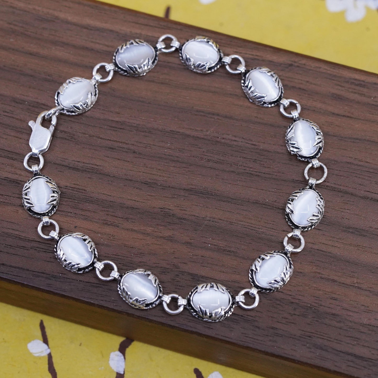 7.25”, vintage Sterling 925 silver beads bracelet with white cat eye beads