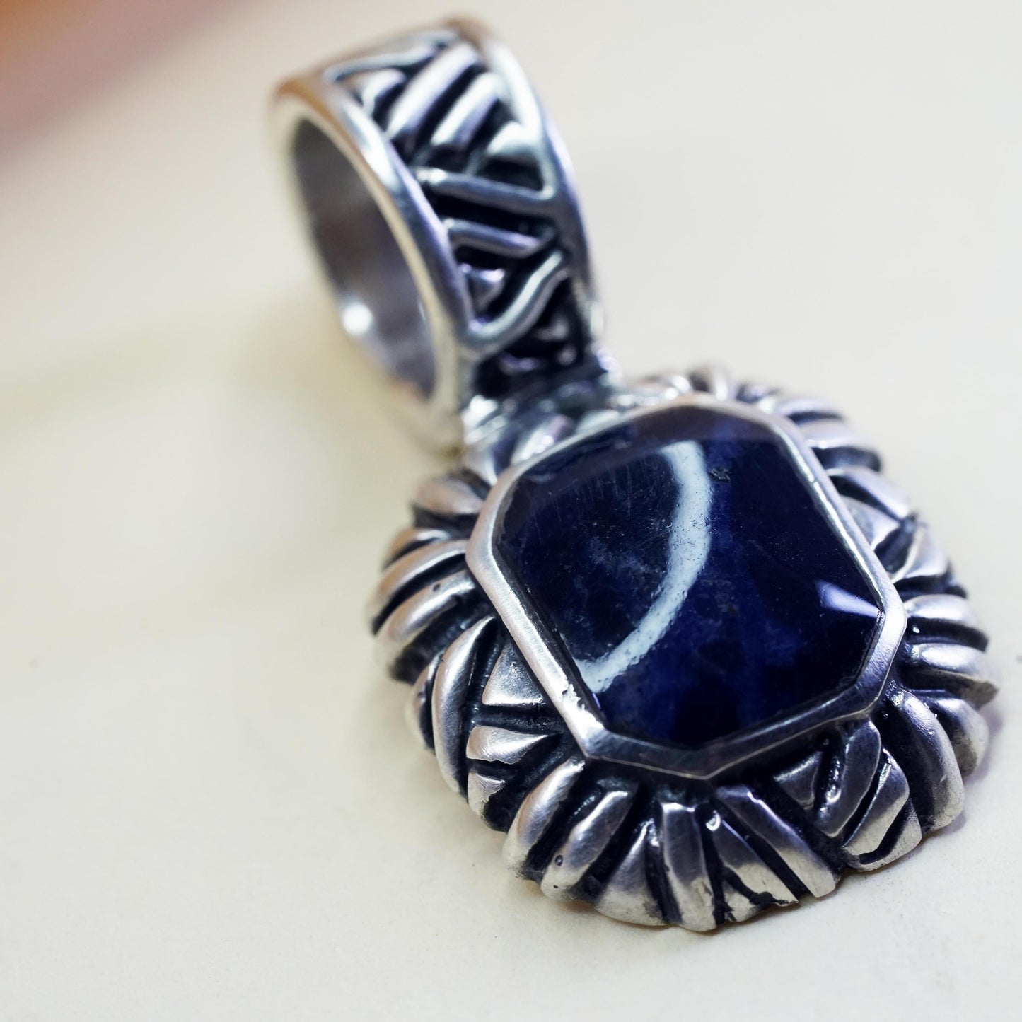 Vintage sterling 925 silver handmade textured pendant with sodalite