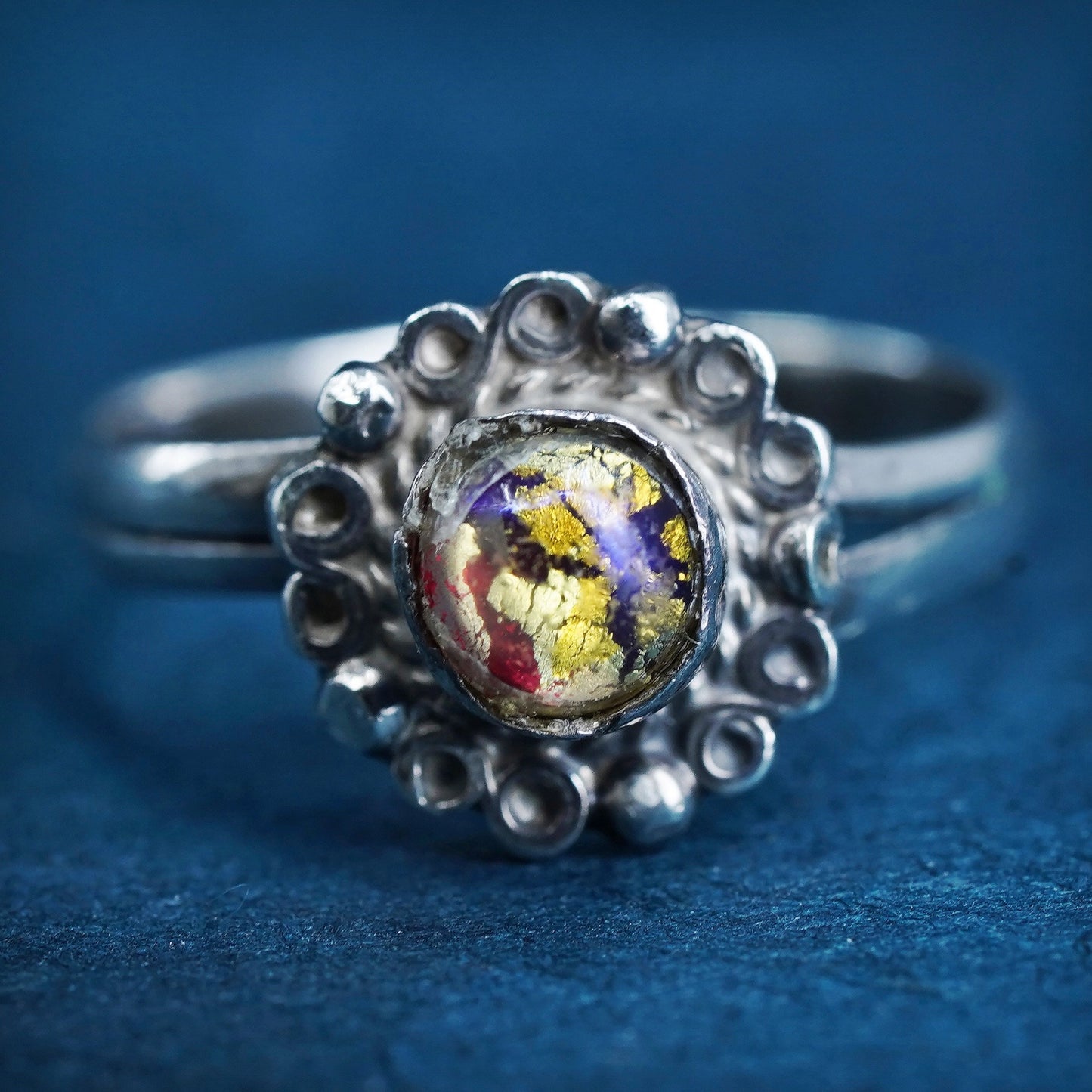 Size 5.5, Mexico Sterling 925 silver handmade ring with golden foiled glass