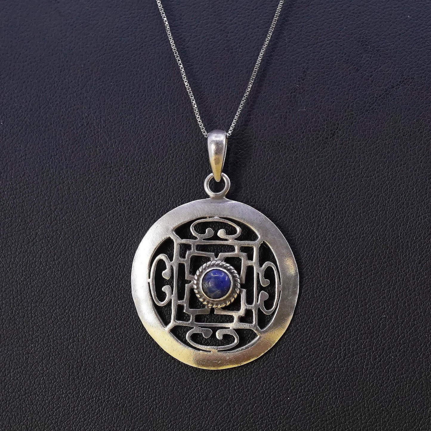 18", Sterling silver necklace, 925 box chain round filigree pendant lapis