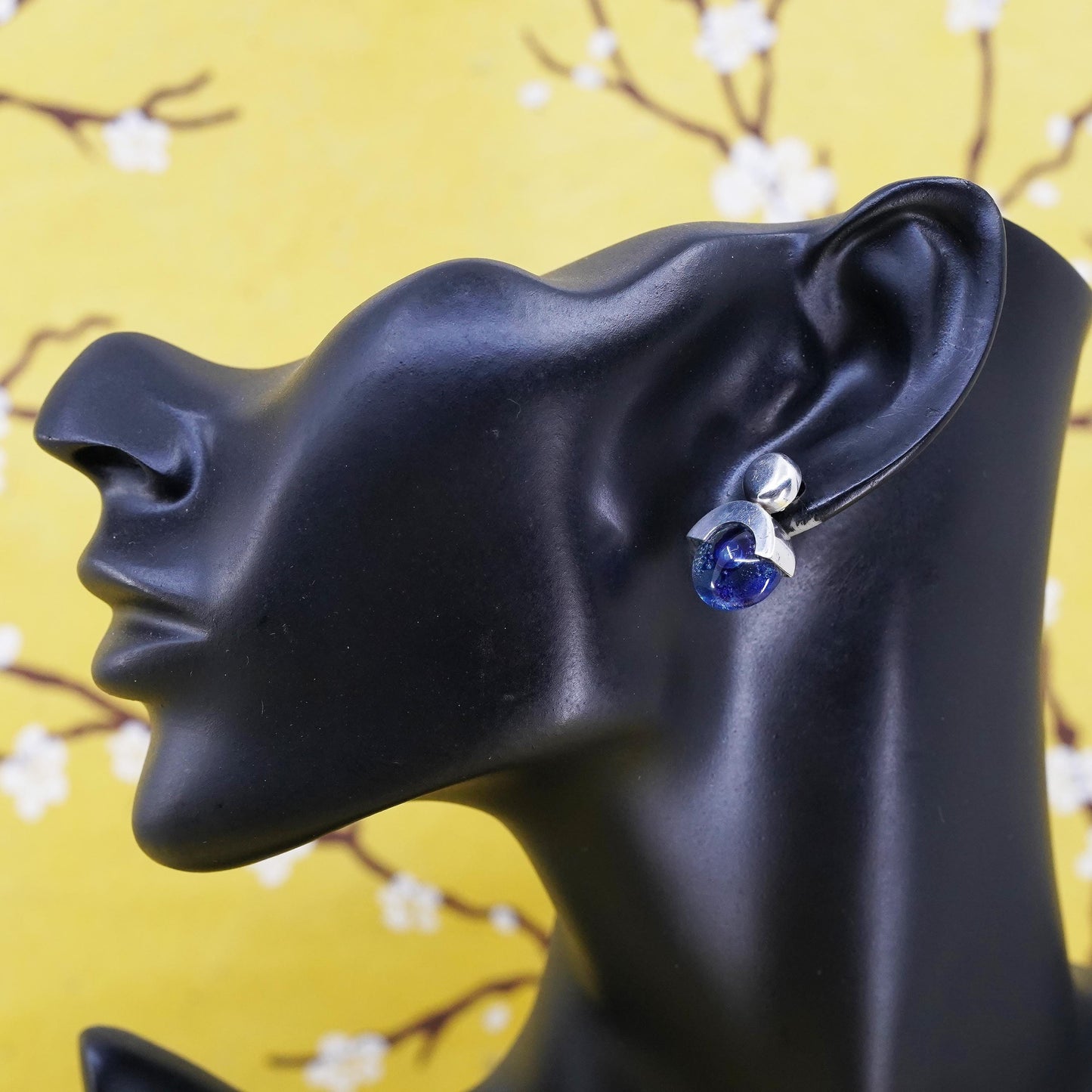 vintage Mexican Sterling silver studs, circle earrings with blue glass