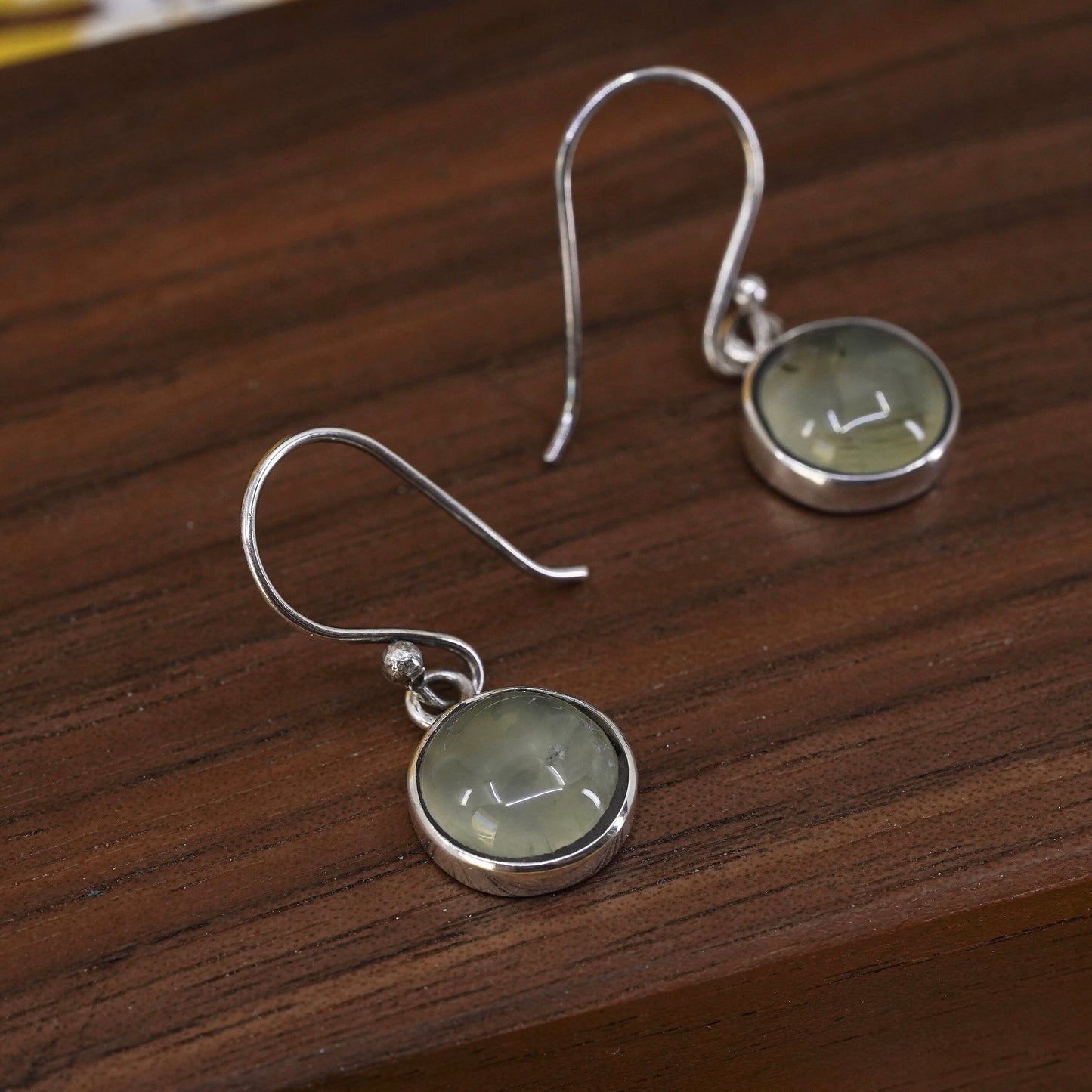 Vintage Sterling silver handmade earrings, 925 circle with jade inlay