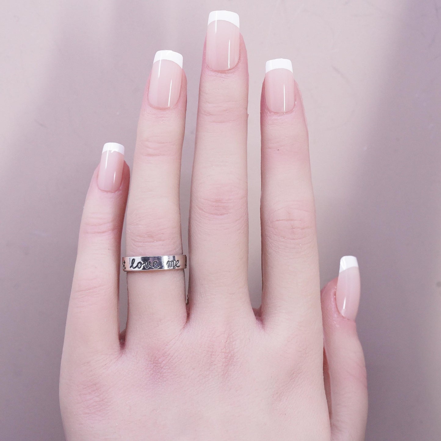 Size 6.25, VTG Sterling silver stackable ring, 925 band engraved "love me not"