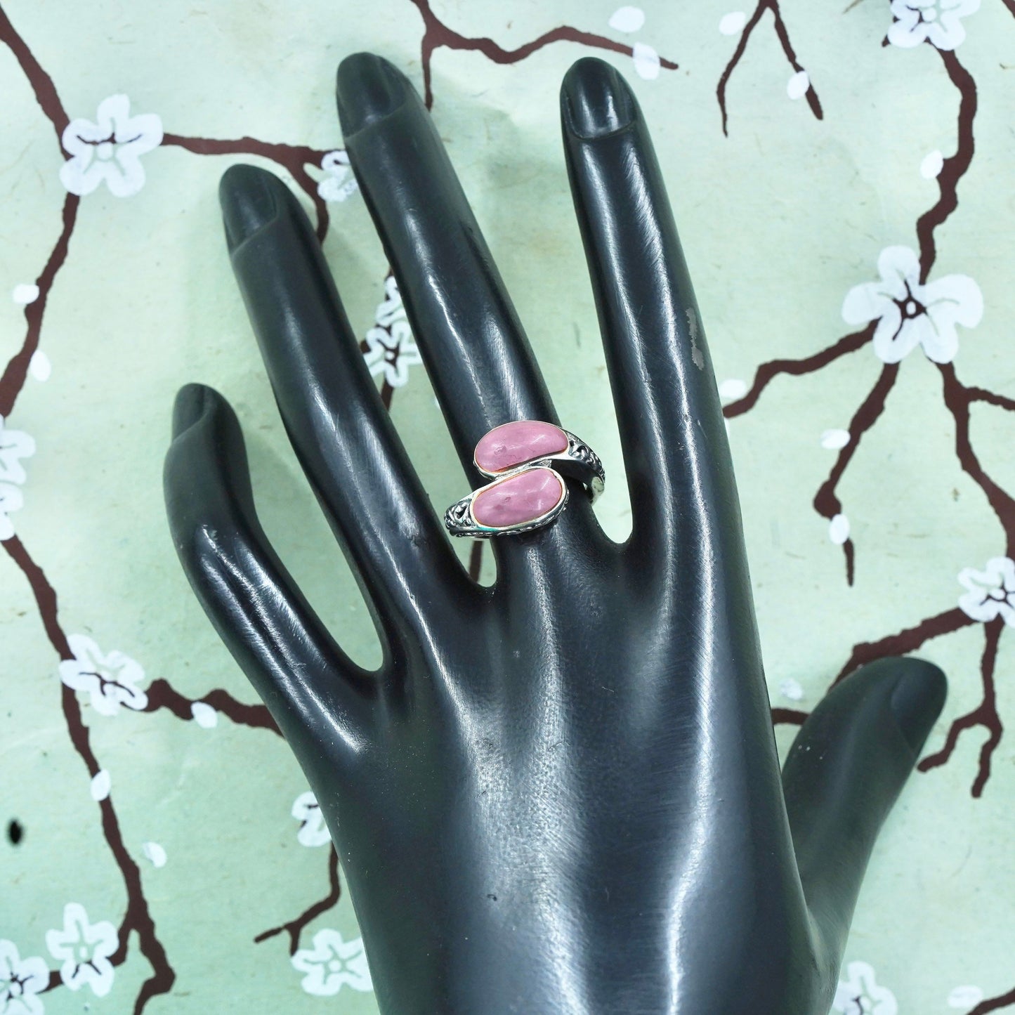 Size 7, vintage Sterling silver handmade ring, 925 with purple stone
