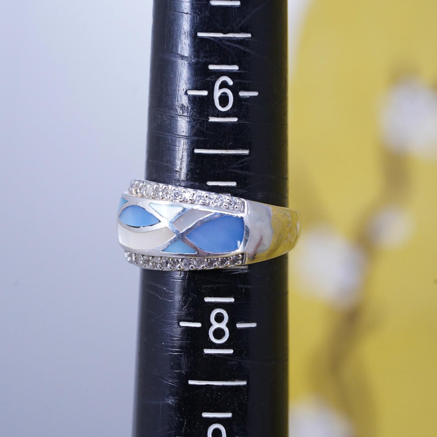Size 7, vintage Sterling silver ring, 925 dome band mother of pearl inlay cz