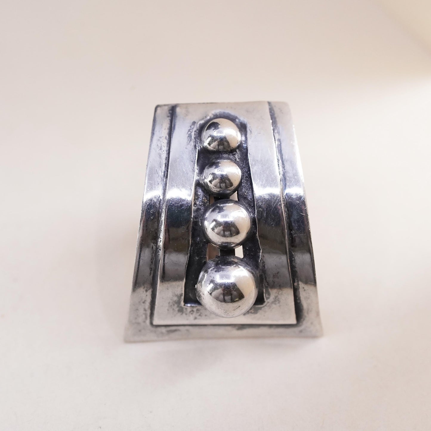 VTG southwestern sterling silver handmade single earring, 925 beaded screw back