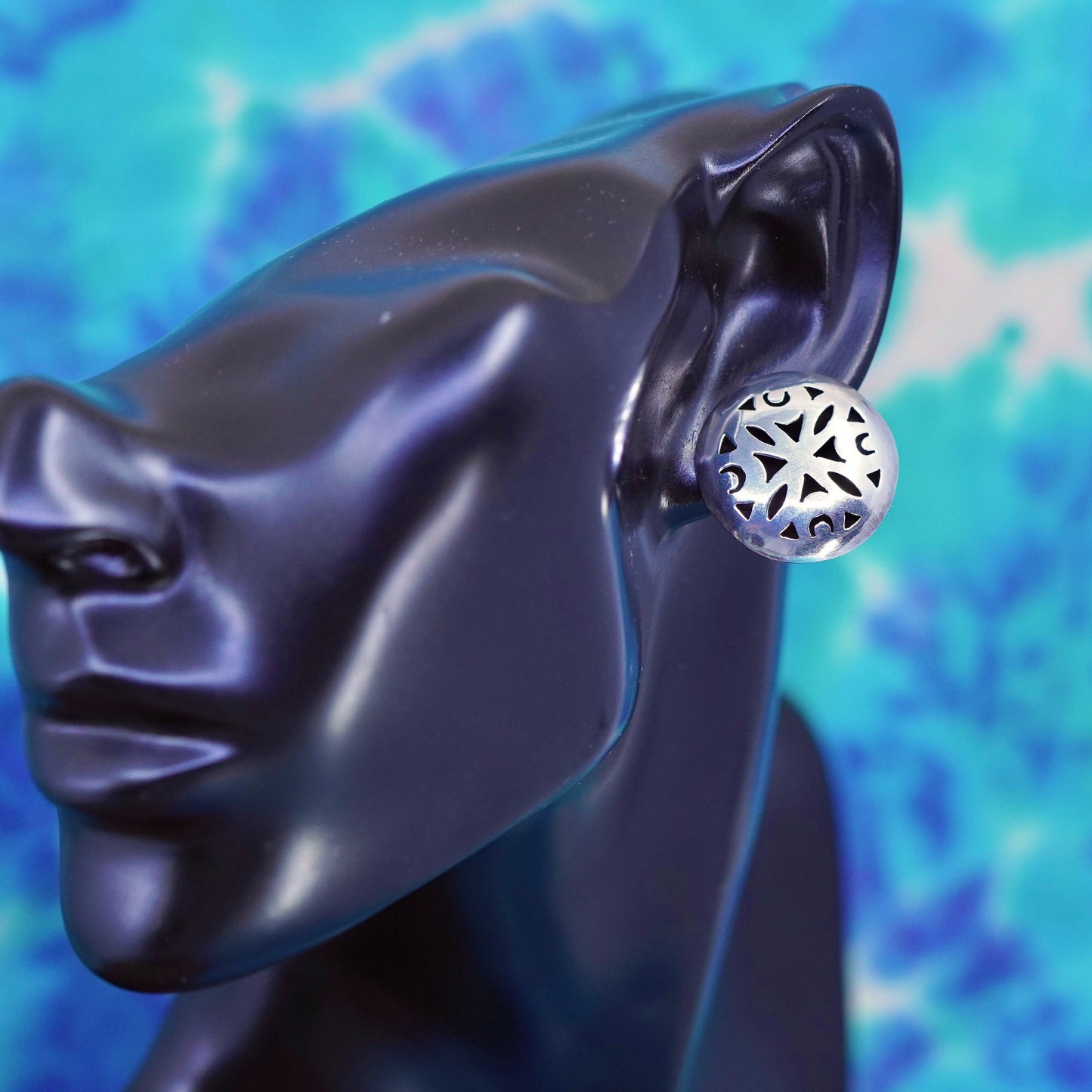 Vintage jewelry | Sterling silver handmade earrings, cutout round 925 clip on