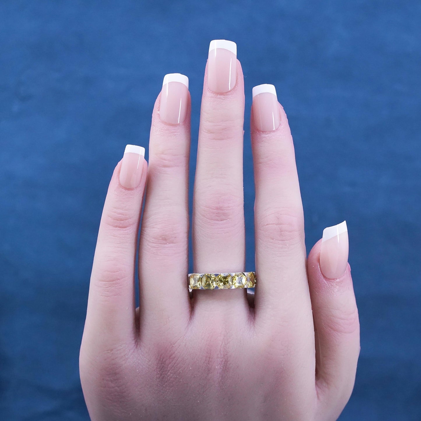 Size 9, Vtg Sterling silver handmade ring, 925 band with citrine around