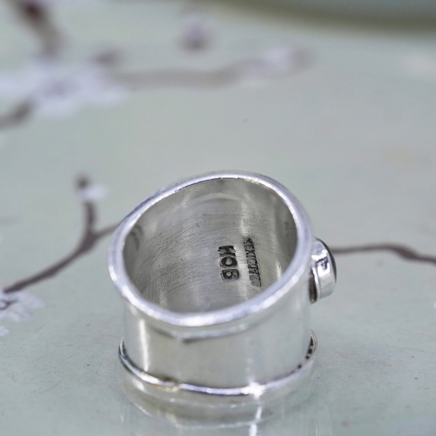 Size 8, vintage HOB Sterling 925 silver handmade statement ring with onyx inlay