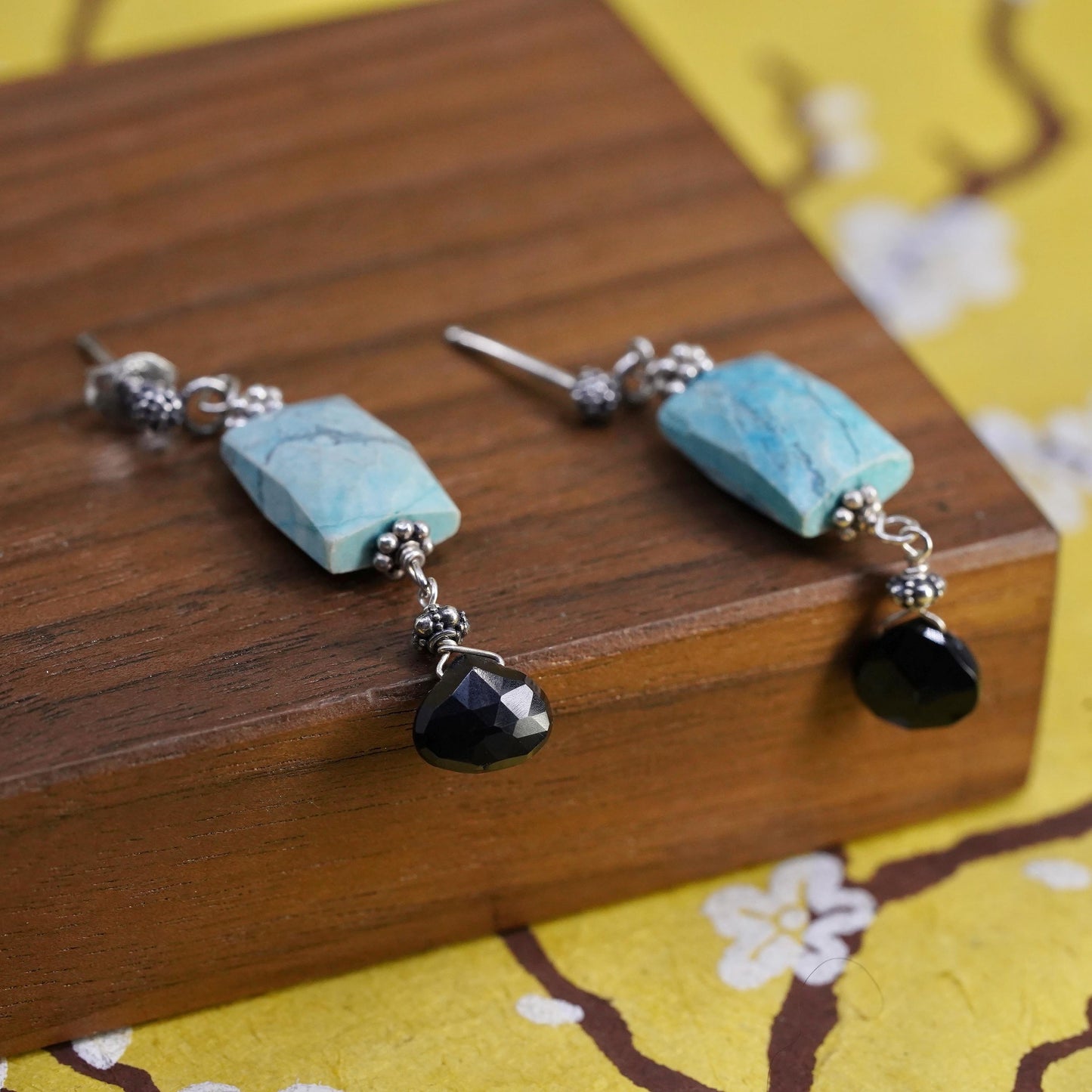Southwestern Sterling 925 silver handmade earrings with turquoise and onyx