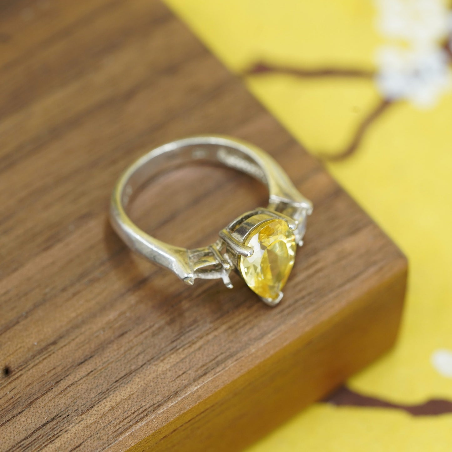Size 8, vintage Sterling 925 silver ring with teardrop citrine and cz