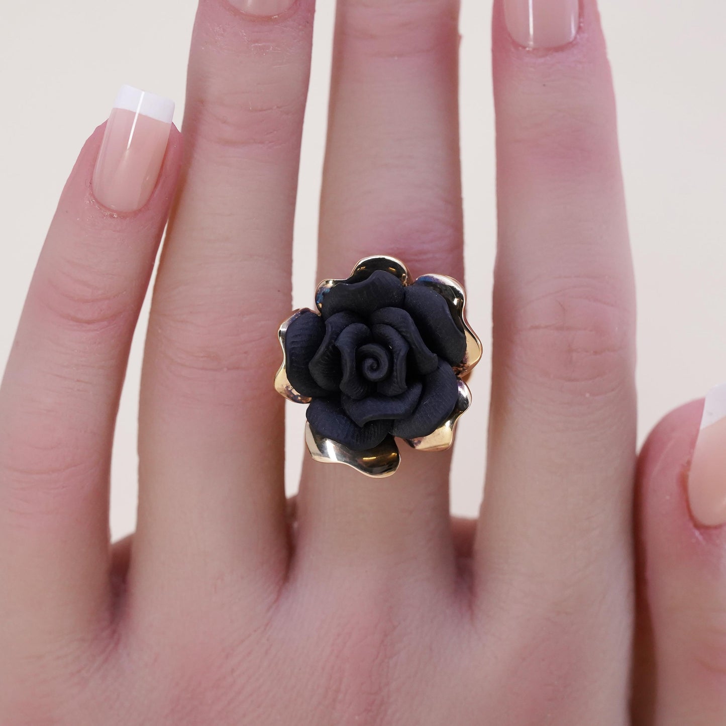 Size 6, Vermeil gold sterling silver ring, 925 silver ring black clay flower