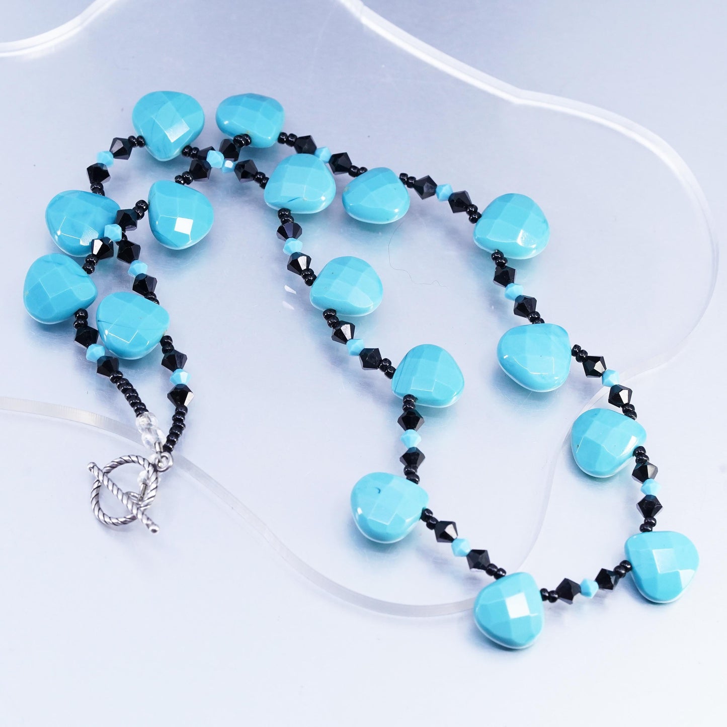 20”, vintage handmade necklace with turquoise beads and toggle closure