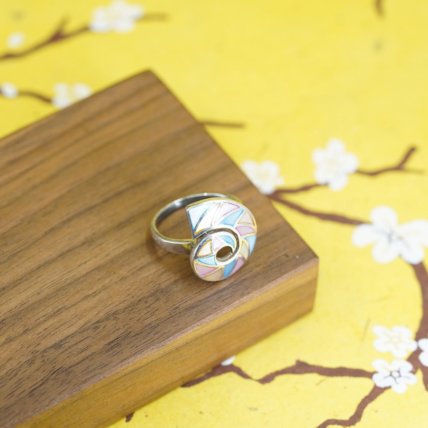 Size 8.5, Sterling 925 silver handmade ring with pink and blue mother of pearl