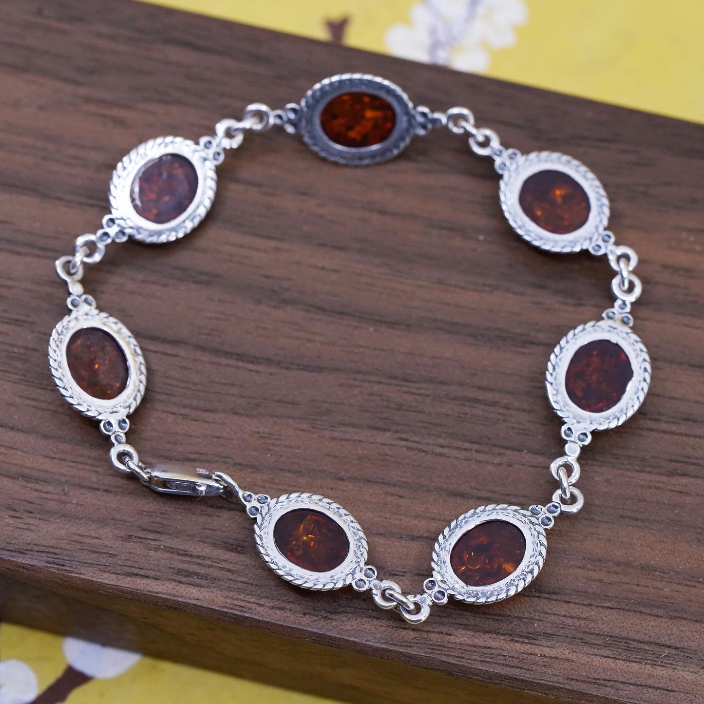 7", vintage Sterling 925 silver handmade bracelet with oval amber