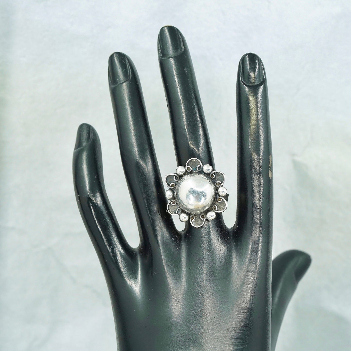 Size 6.75, vintage Mexico Sterling 925 silver handmade ring, beads band