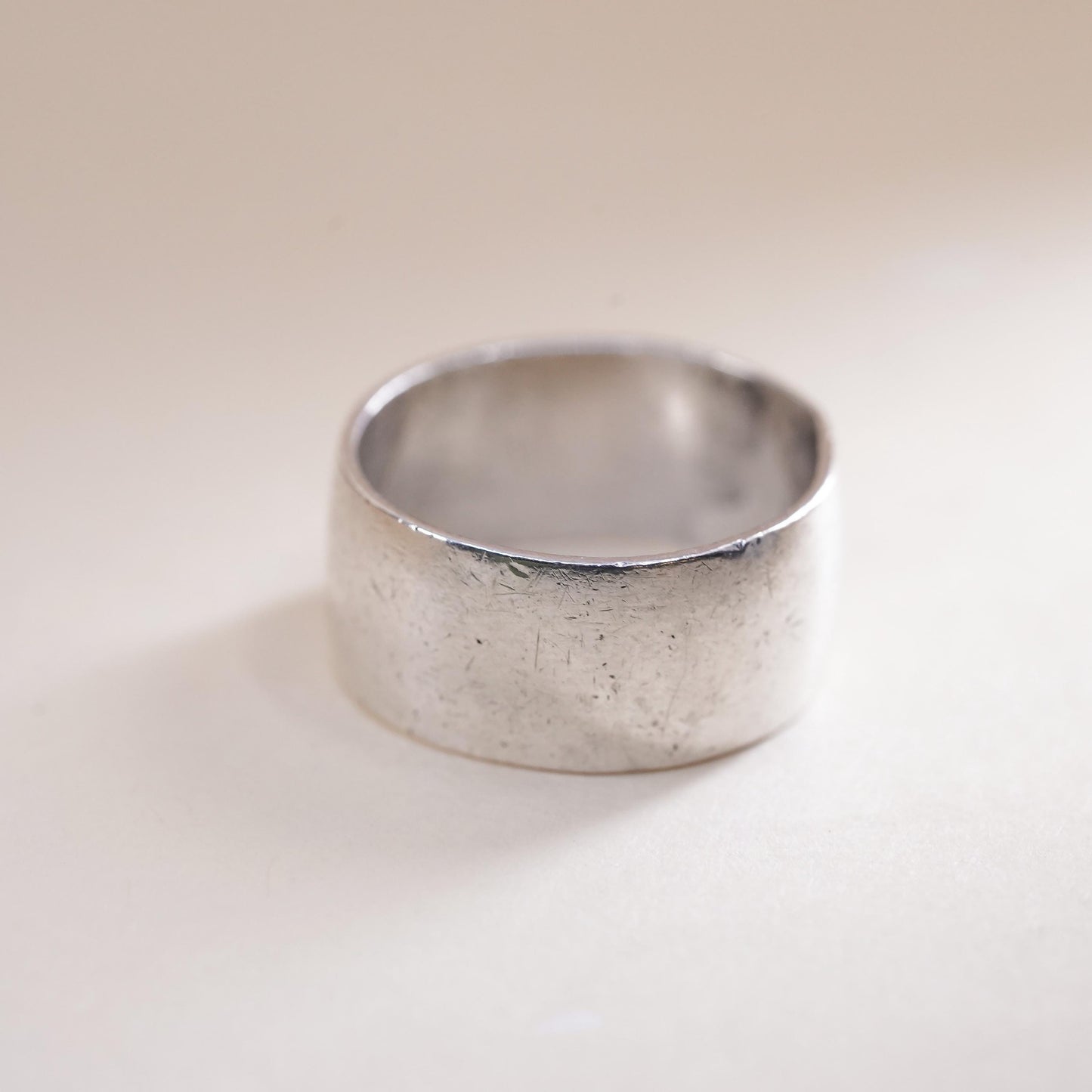 Size 7.5, vintage southwestern sterling silver handmade ring, 925 wide band