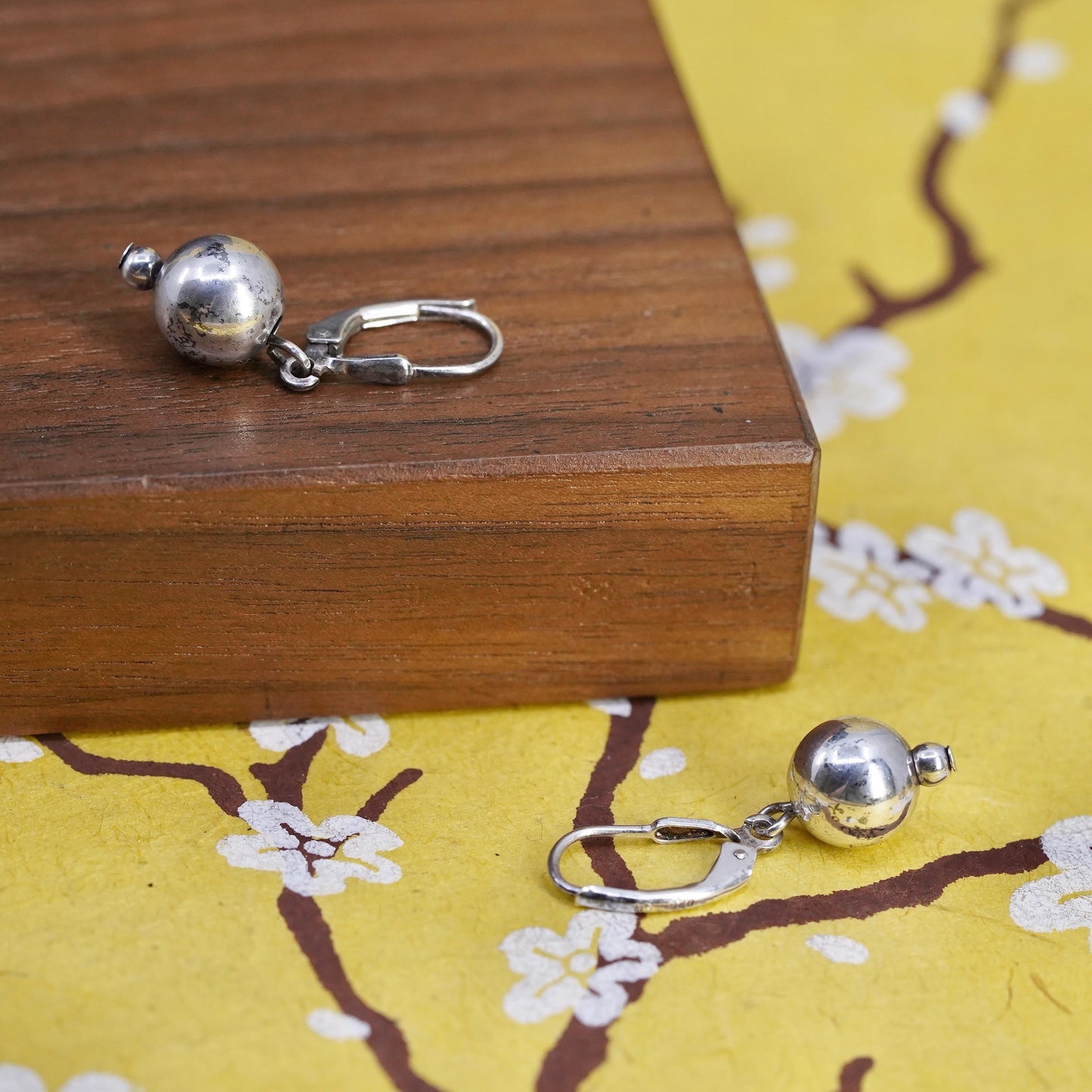Vintage Mexican Sterling 925 silver handmade earrings with 9mm beads drops