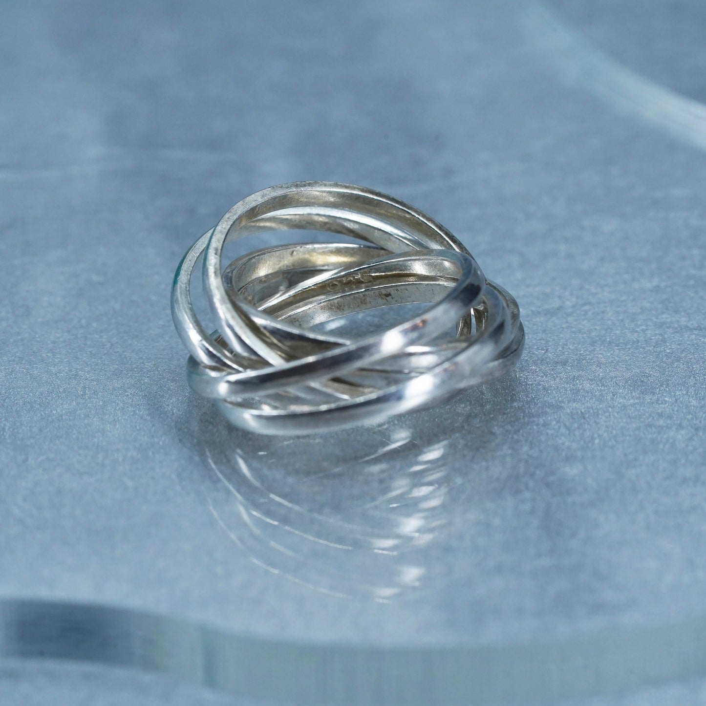 Size 5.5, vintage southwestern Sterling 925 silver entwined ring, multi band