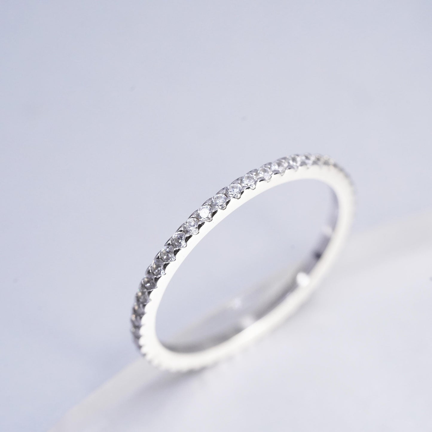 Size 9.25, VTG Sterling 925 silver handmade stackable band ring w/ cluster Cz