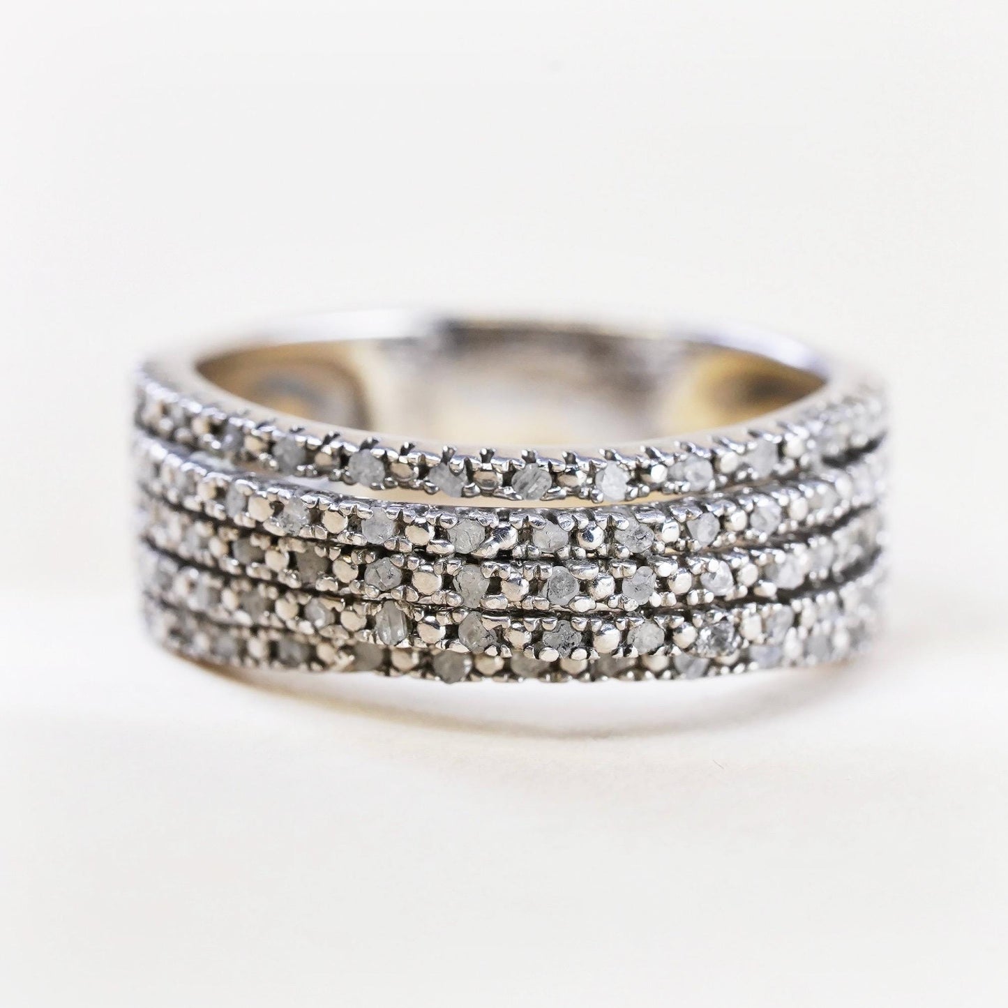 Size 8, Vintaged Designer DBJ sterling 925 silver ribbed ring cluster diamonds