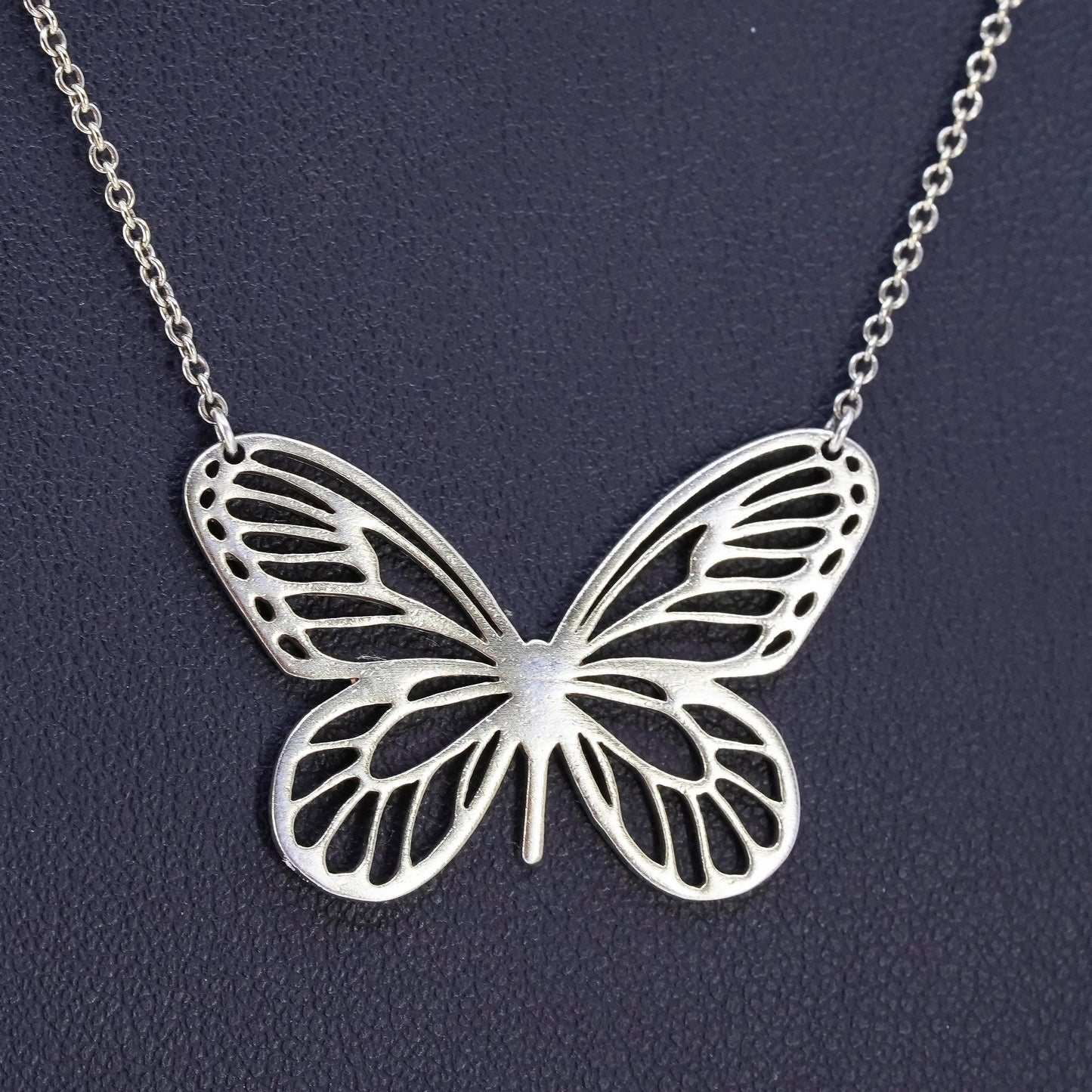 16+2", Tashi gold plated Sterling 925 silver circle necklace butterfly pendant