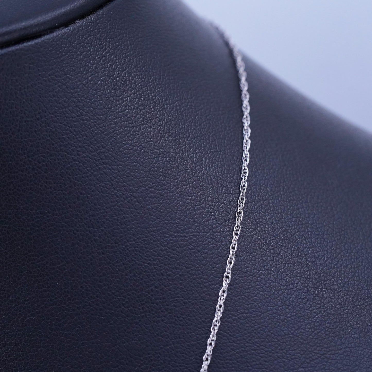 18” 1mm, vintage Italy Sterling 925 silver Singapore rope chain necklace