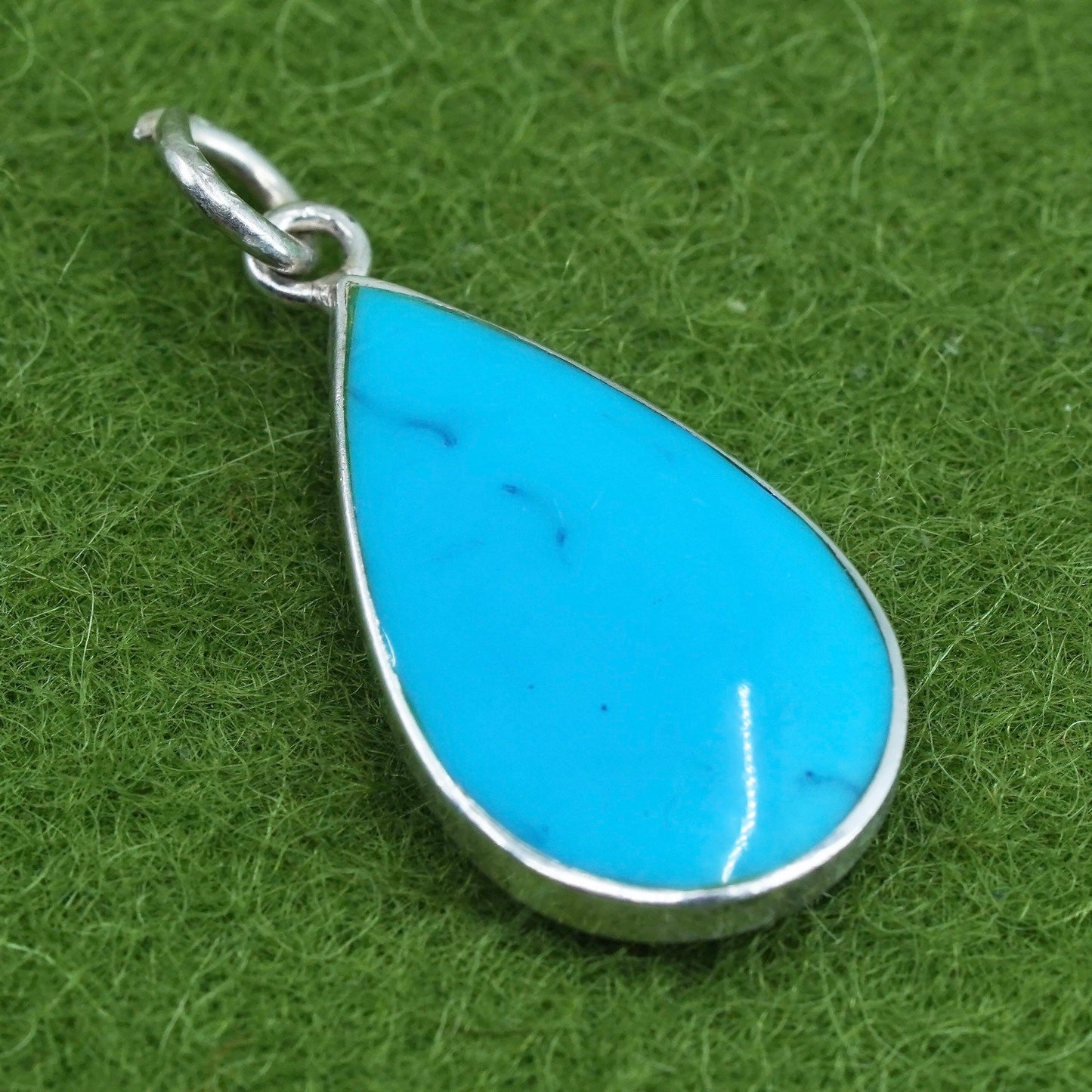 Native American sterling silver 925 teardrop with turquoise